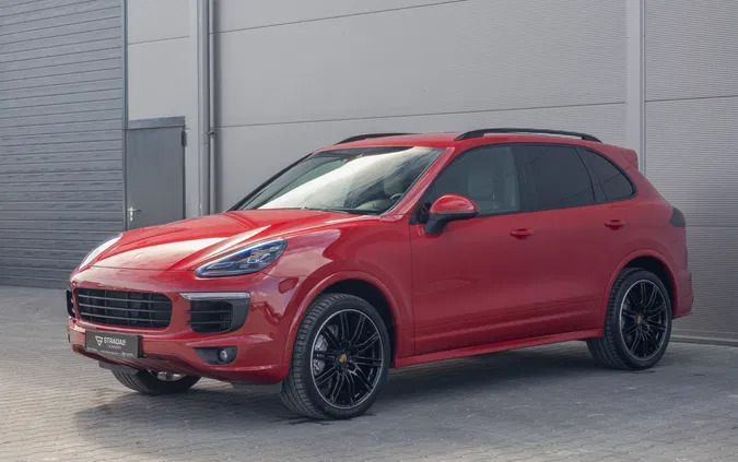 porsche cayenne mazowieckie Porsche Cayenne cena 270000 przebieg: 122219, rok produkcji 2016 z Brześć Kujawski